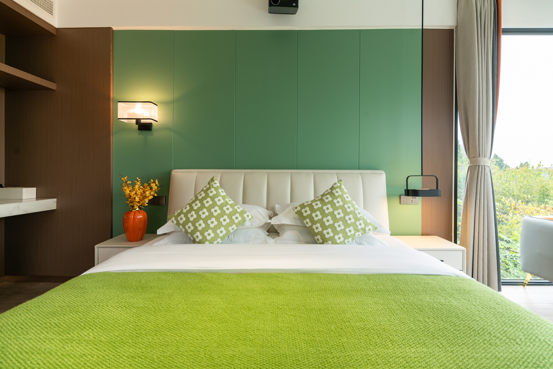 舞蝶·景观浴缸房（空调-网红打卡-大浴缸景观--棋牌娱乐）