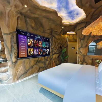 攬月溶洞私湯大床房（智能客控+乳膠床墊+私湯+浴袍+愛奇藝VIP會員隨便看） 品美居溫泉影院飯店（都江堰景區南橋店）優惠