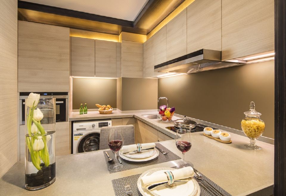 行政單房公寓-云端瞰景·高空獨居雅舍