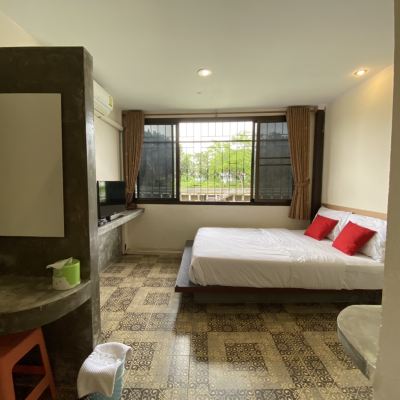 Deluxe Double Room Laluna Promo Code
