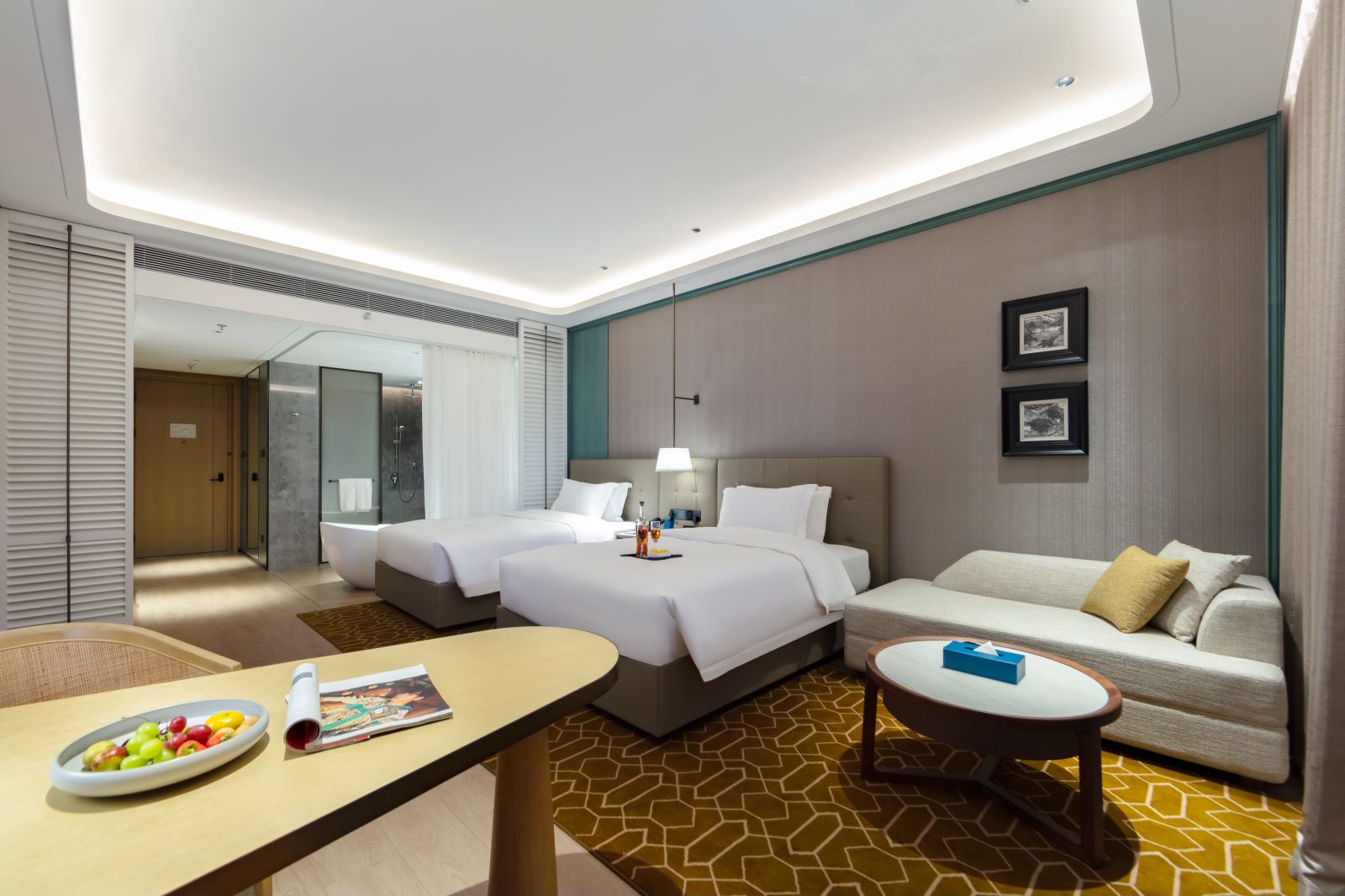 山语双床房丨 浴缸 丨山景露台