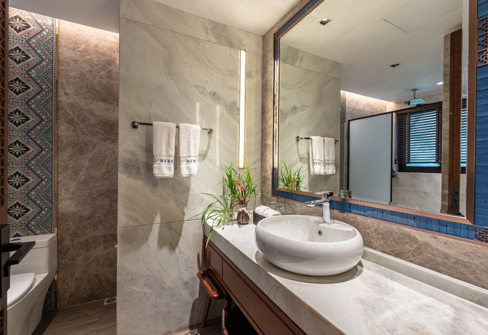 Mountain Fanjing Qixi Resort Guestroom - Double Occupancy, Courtyard-View (Floor Heating)