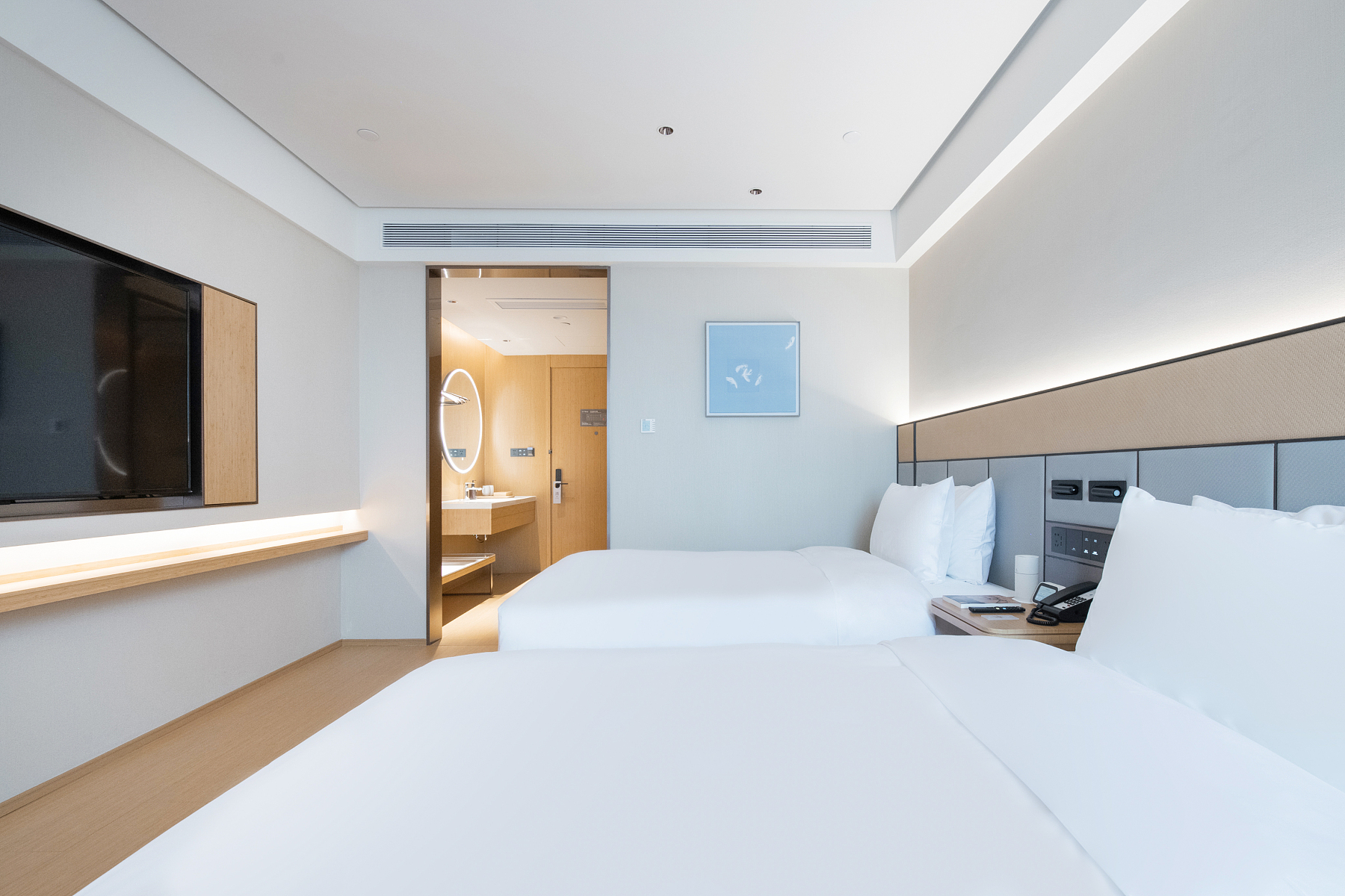 高級雙床房[小冰箱+65寸智能電視可投屏]