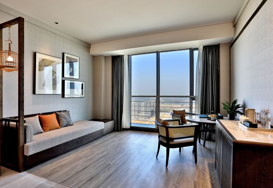 书·豪华大床房