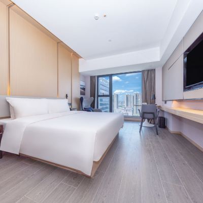 幾木大床房（深睡體驗+祼棉床品+投屏電視） 中山小欖亞朵飯店優惠