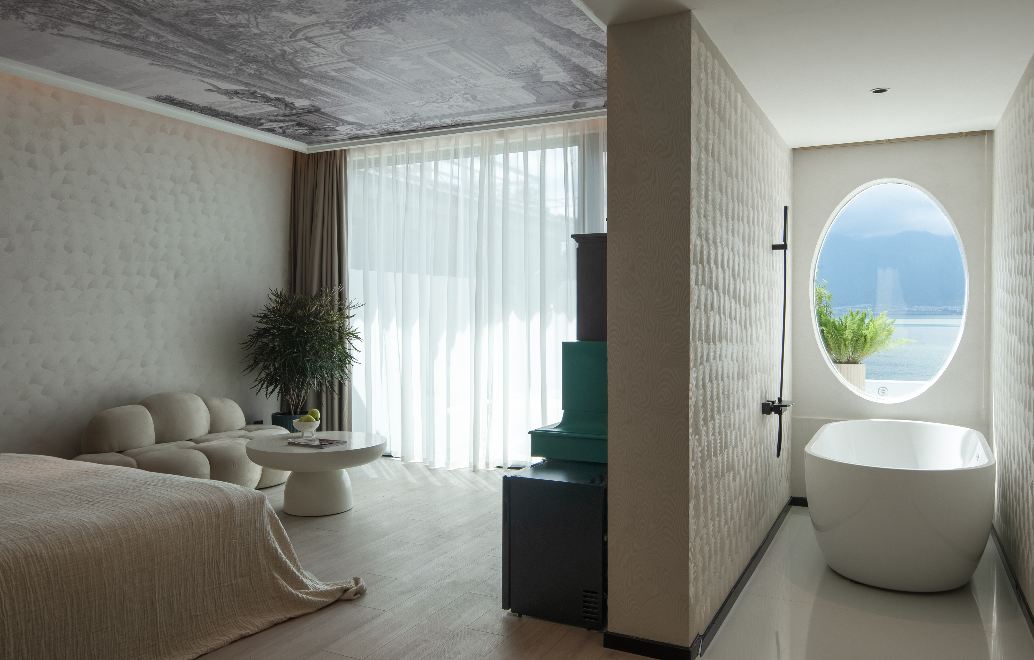 海景露台泡池大床房