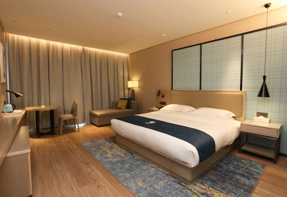 标准大床房（乾湿分离+采光通透+品牌床垫）