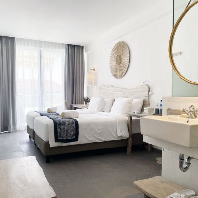 Deluxe Pool King Room Khaiyyara Jimbaran Bali Promo Code