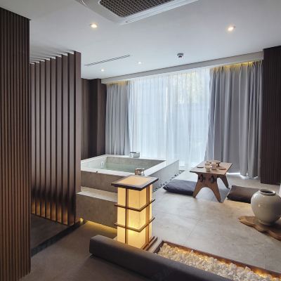 [본관] 더블 팀버 스파 UH 스위트 더 명동 쿠폰