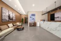 Yunjin Hotel (Yining Railway Station)
