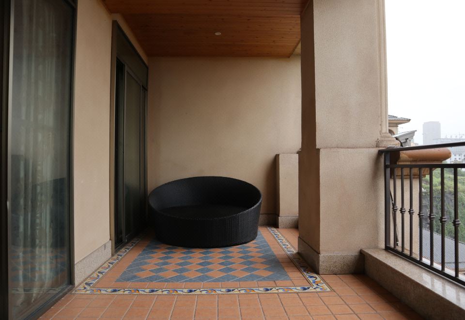 Chishui Jinqian Jiahua HotelHecheng Deluxe Suite