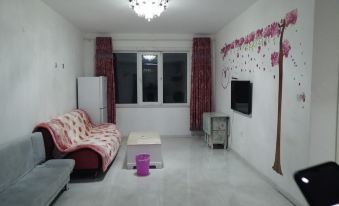 Baby Daily Rental Apartment (Youyi Street)