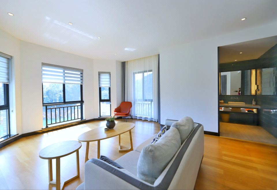 Qiandaohu Xinbo Holiday HotelPremier Business Suite