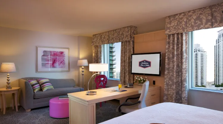 Hampton Inn & Suites by Hilton Miami Downtown/Brickell Room