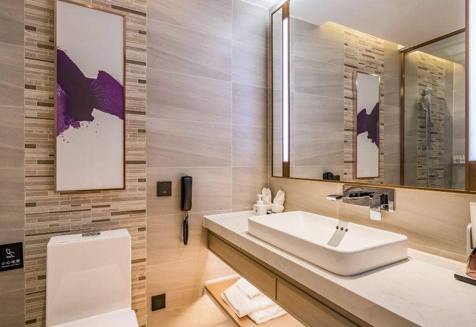 雅致大床房（地暖+净化器+慕斯床垫+智能小度）