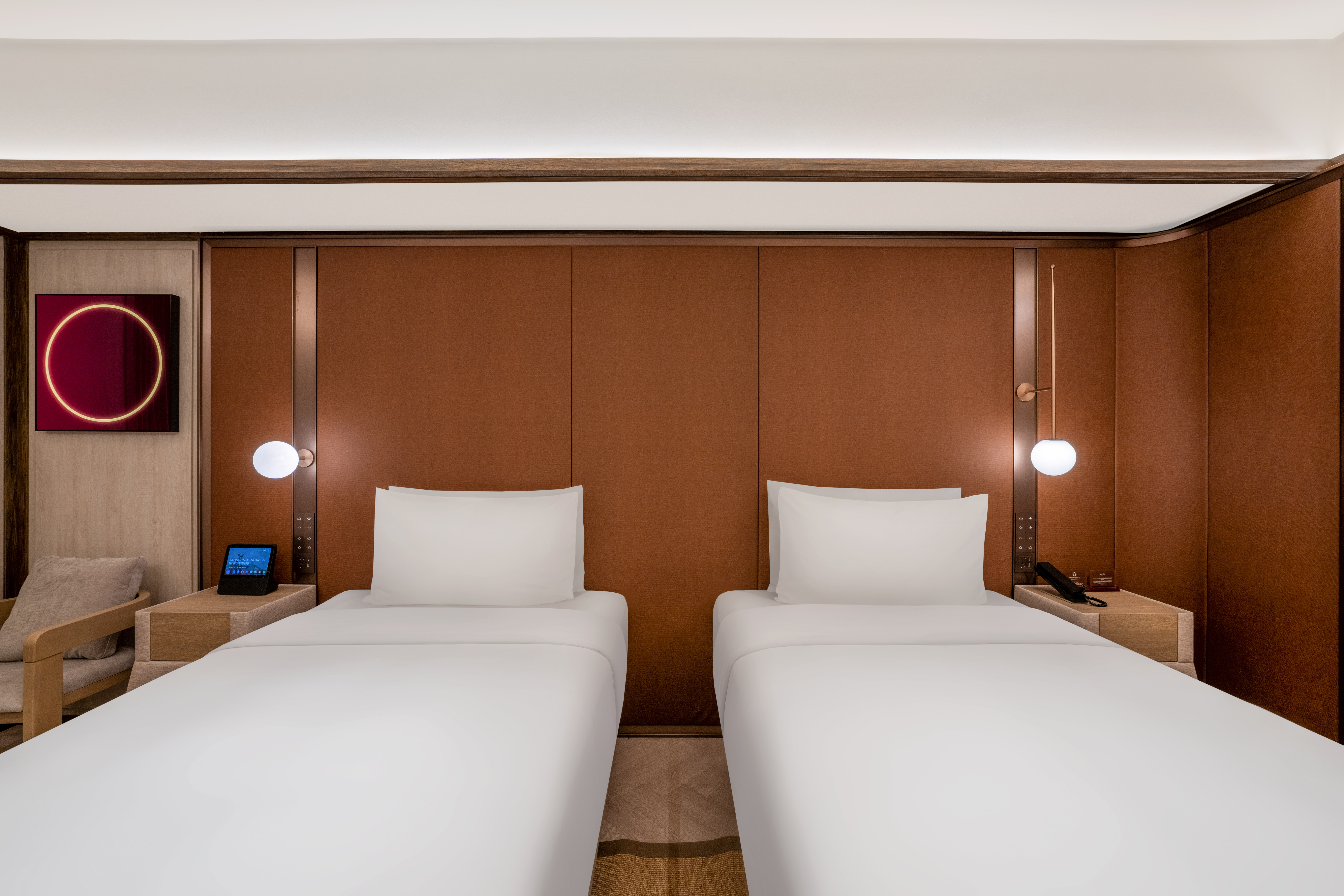 高级双床房 （智能客控+小冰箱+65寸投屏电视+零压床垫）