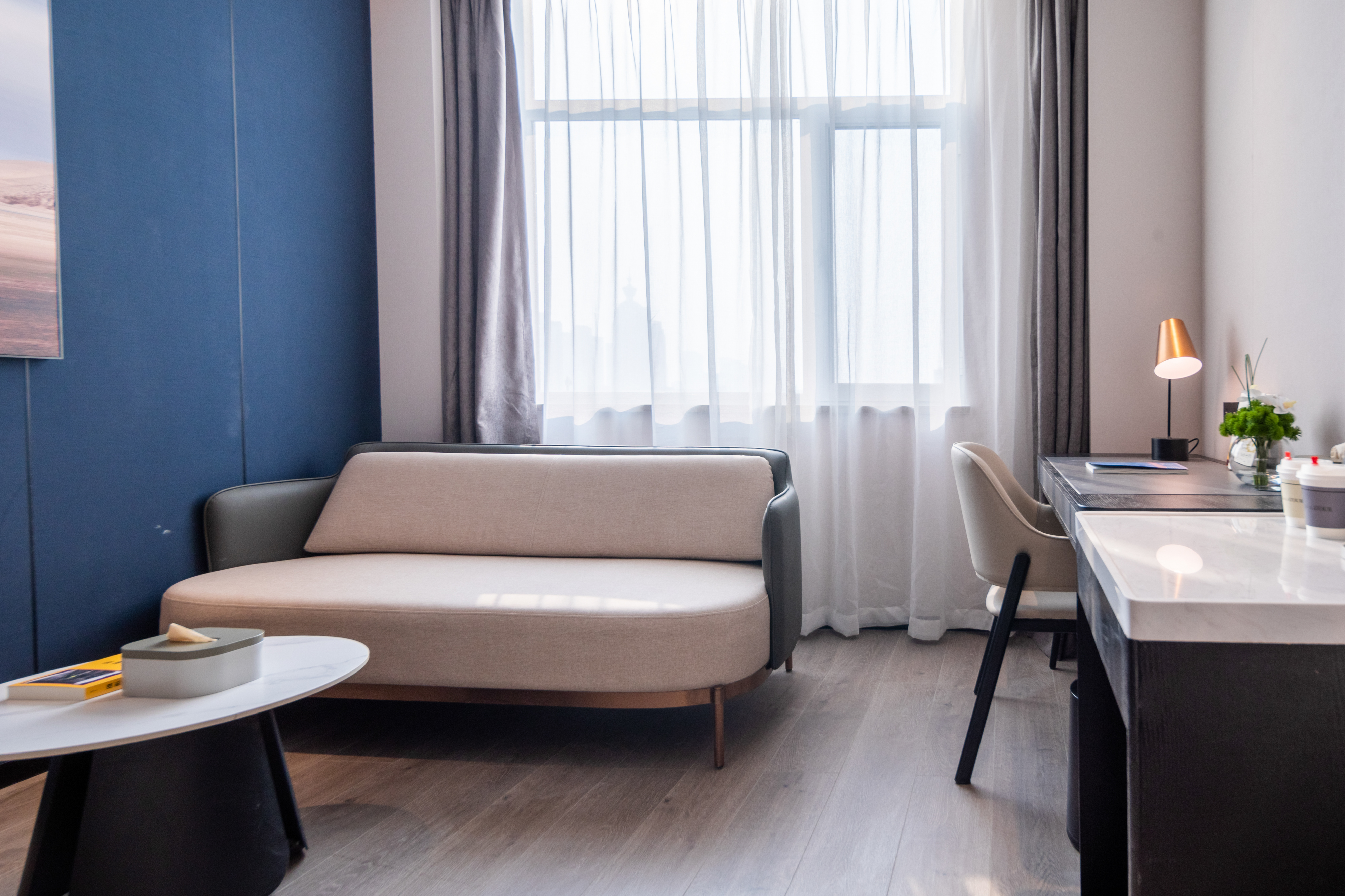 几木双床房（深睡枕+mini吧+55寸投屏电视+浴袍）