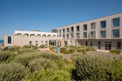 Prévithal Hôtel de la Baie Thalasso et Spa Marin Granville Hôtels à : 