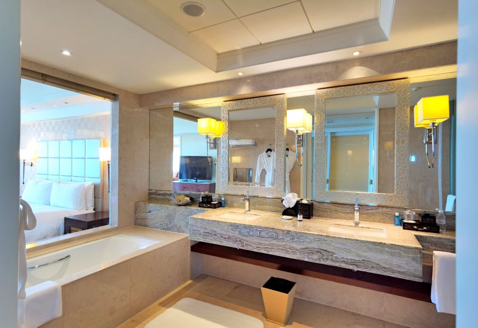 Fairmont Yangcheng Lake KunshanFairmont Lake-View Suite