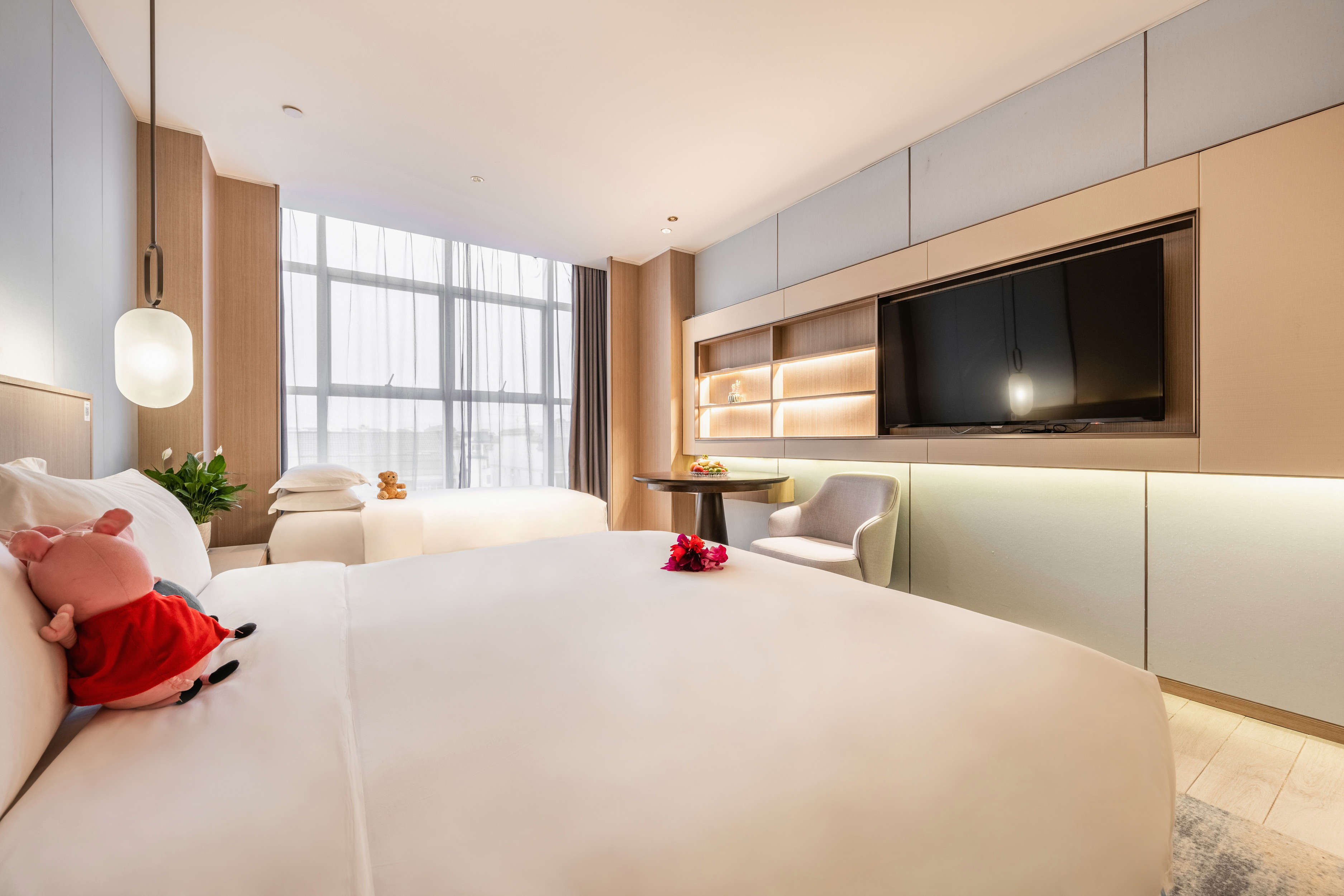 舒悦·家庭房（采光通透）