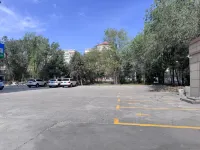 Huajian Minsha Hotel (Youhao Fashion Shopping Center)