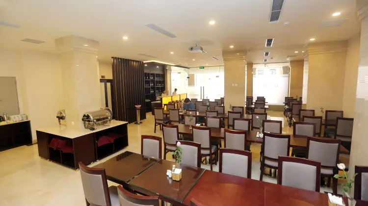 Lenid Hotel Tho Nhuom 食事・レストラン