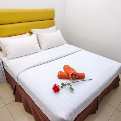 Bilik Deluxe Double Kupon Rose Cottage Hotel Taman Impian Senai Johor Bahru