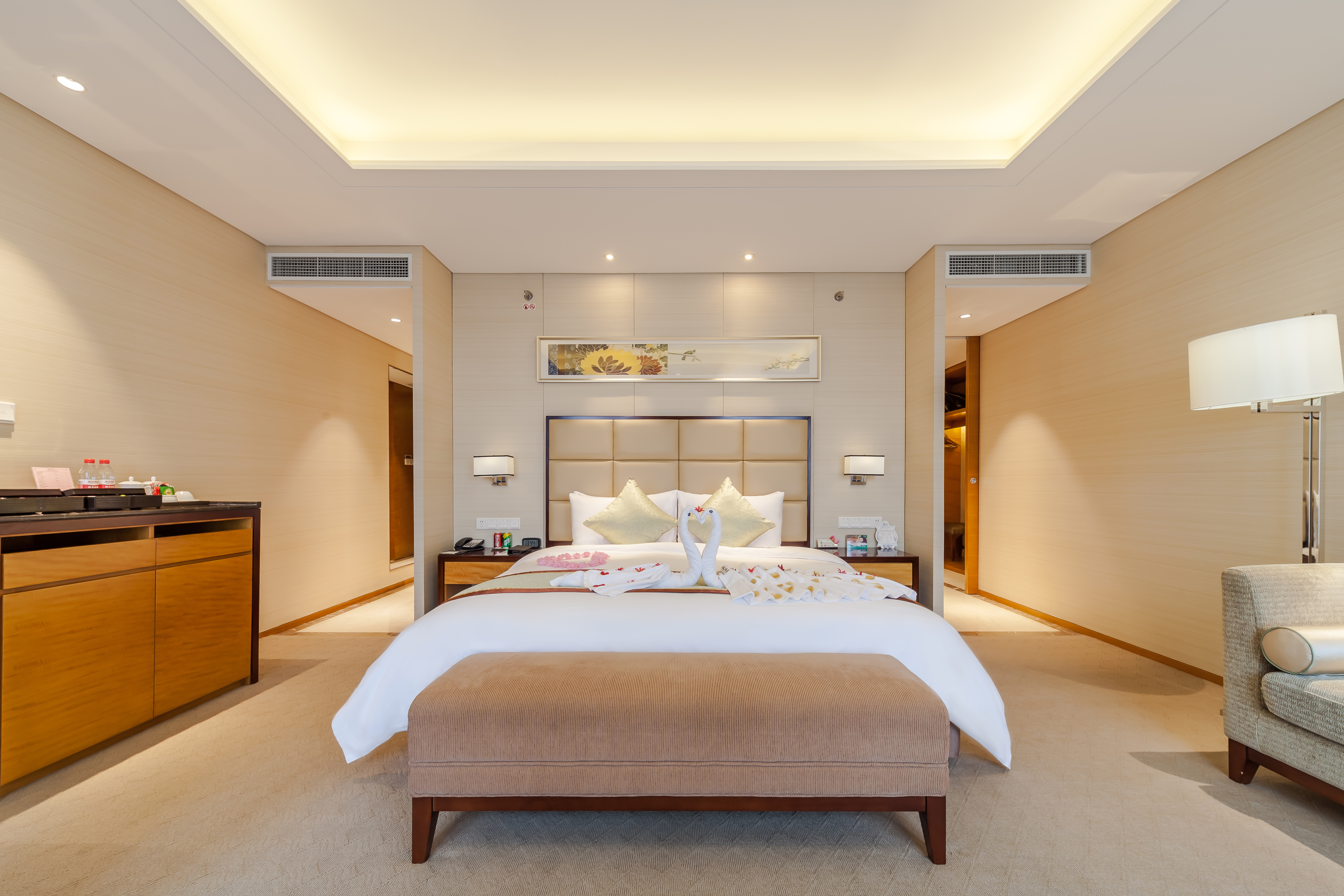 金陵豪华大床房