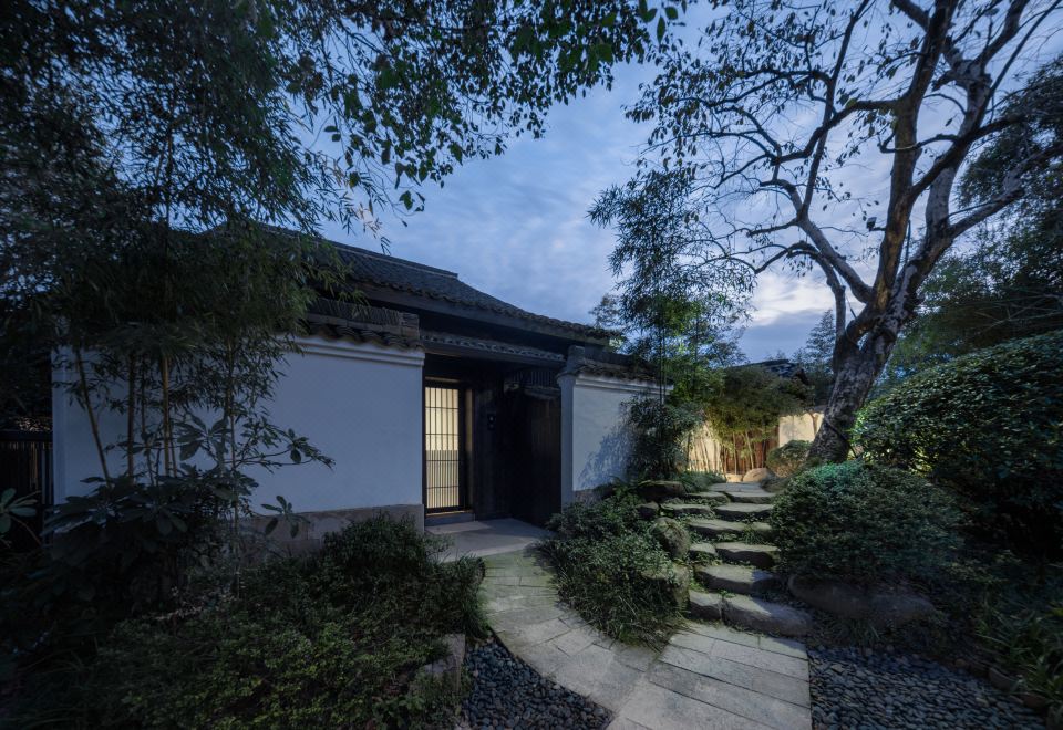 Savoir Resort Hangzhou XixiDuplex Room - Lake-View