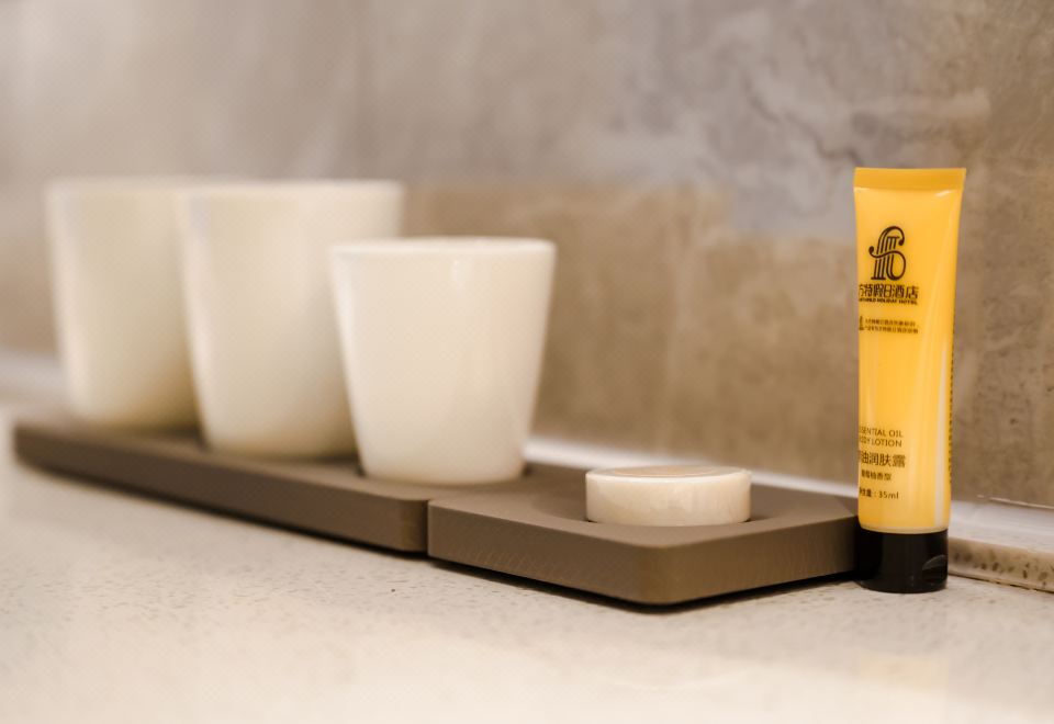 Fantawild holiday hotel XiamenSuperior Room - Courtyard-View (2 Beds)