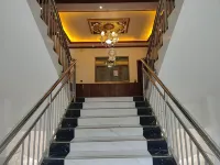 Hotel Sabah