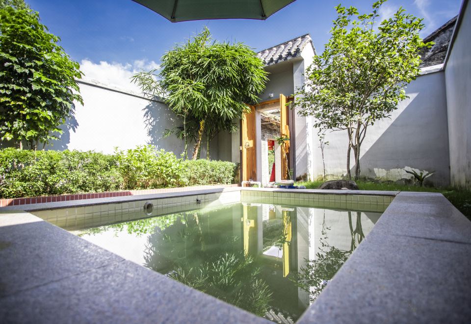 Private Courtyard Twin Room