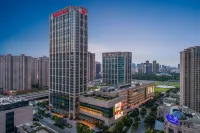 Sheraton Grand Wuhan Hankou Hotel Отели в г. 