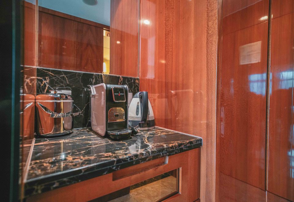 行政豪華雙床房