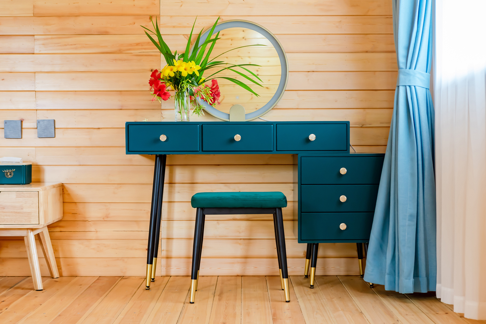 友人居野奢大套房