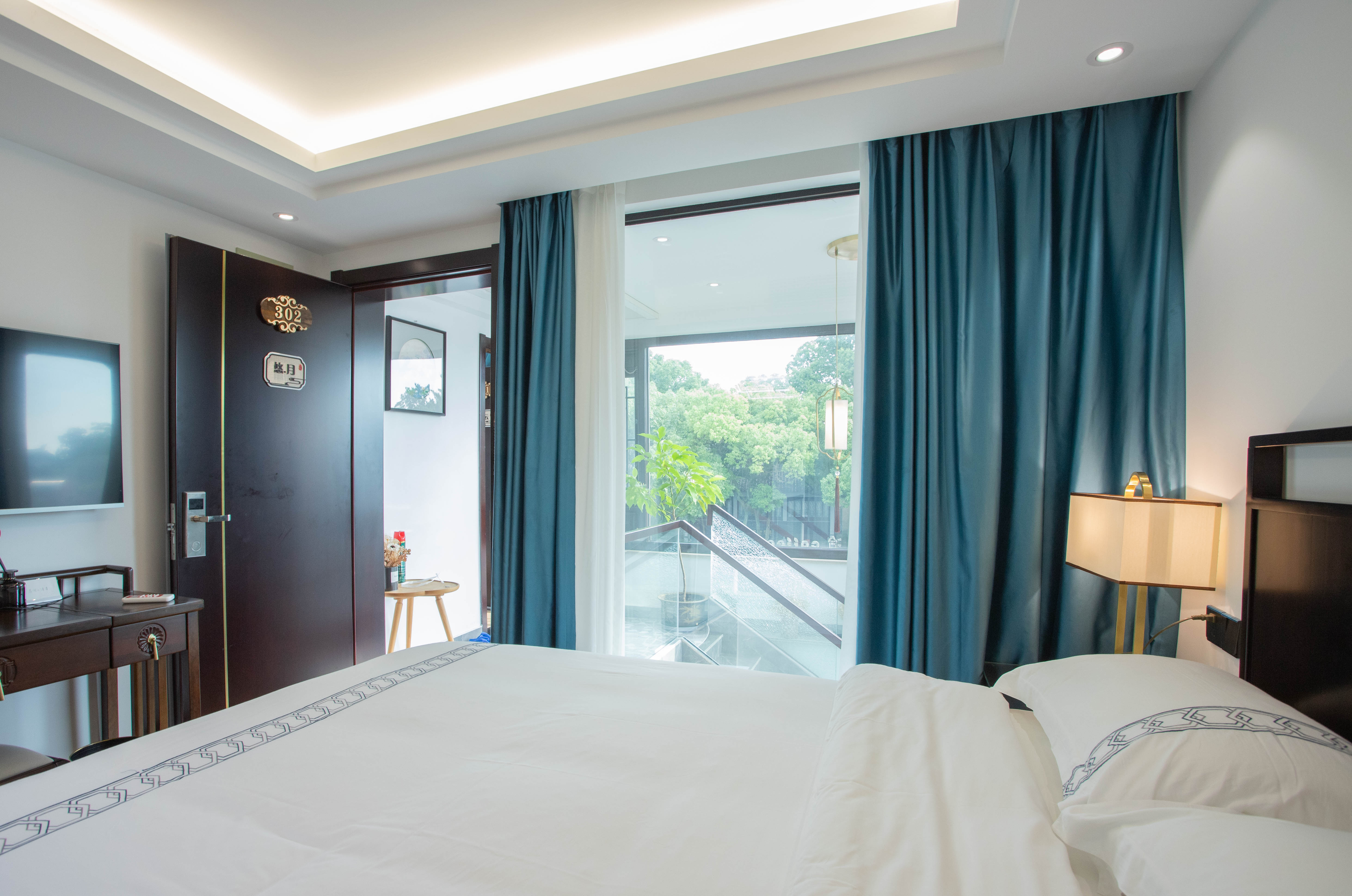 悠月豪华景观大床房