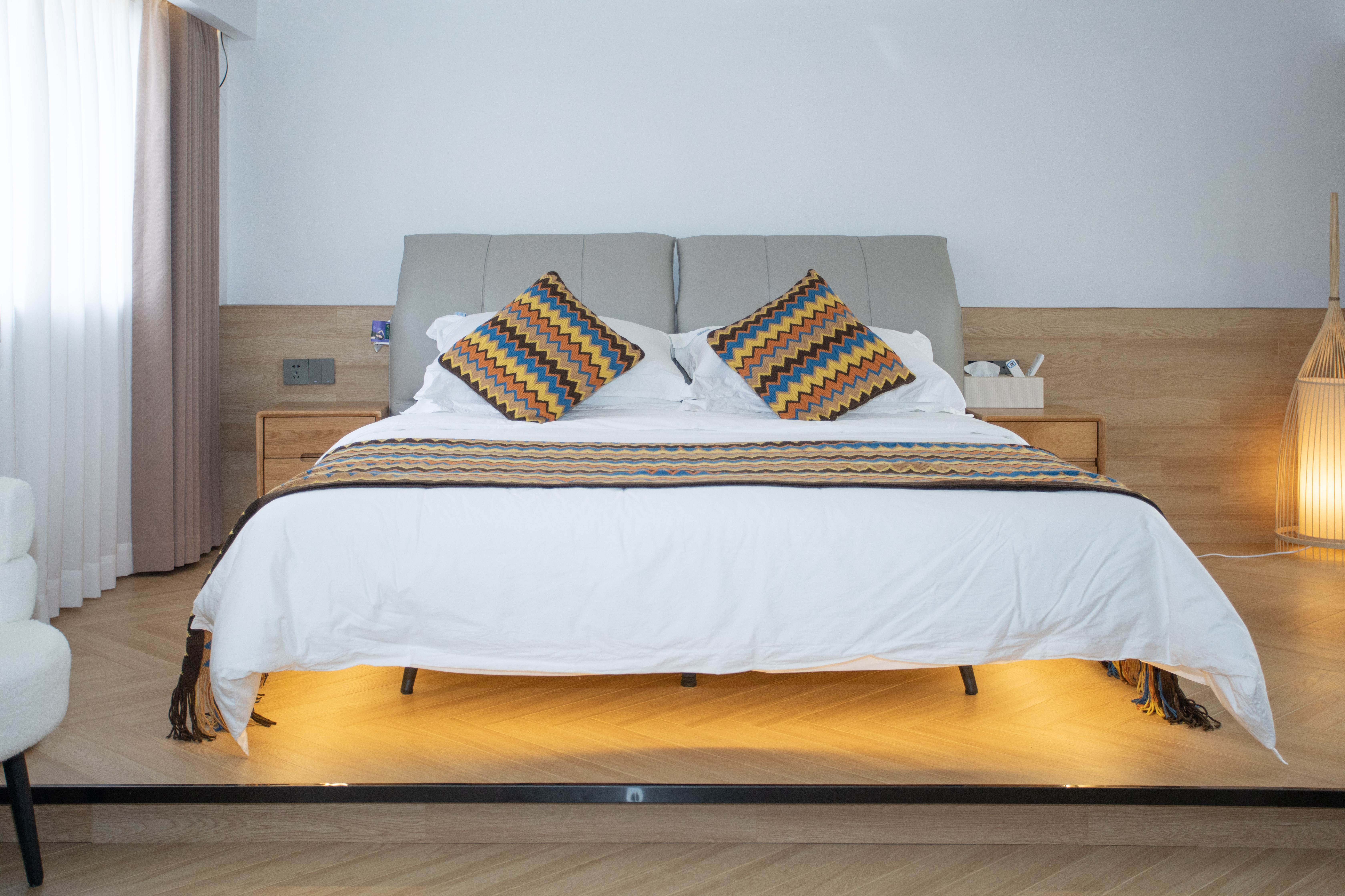 清风·星空情侣房『智能马桶+乳胶床垫+移动电视』