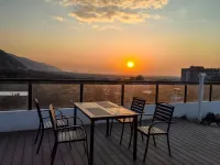 Jian Shan Xi Mei Su (Huashan Tourist Center Store) Hotels in 