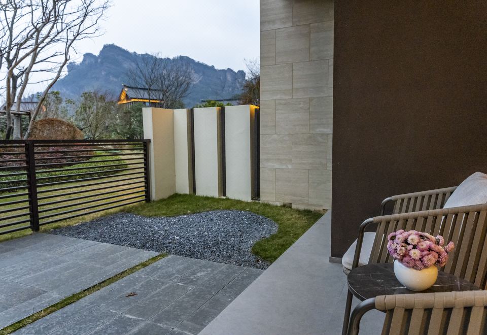 HALOYON VILLA WUYIDeluxe Queen Room