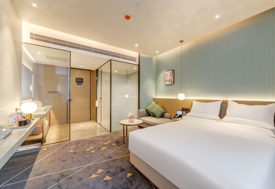 奢享零压大床房（梦百合零压床垫+智能客控+无痕投屏）