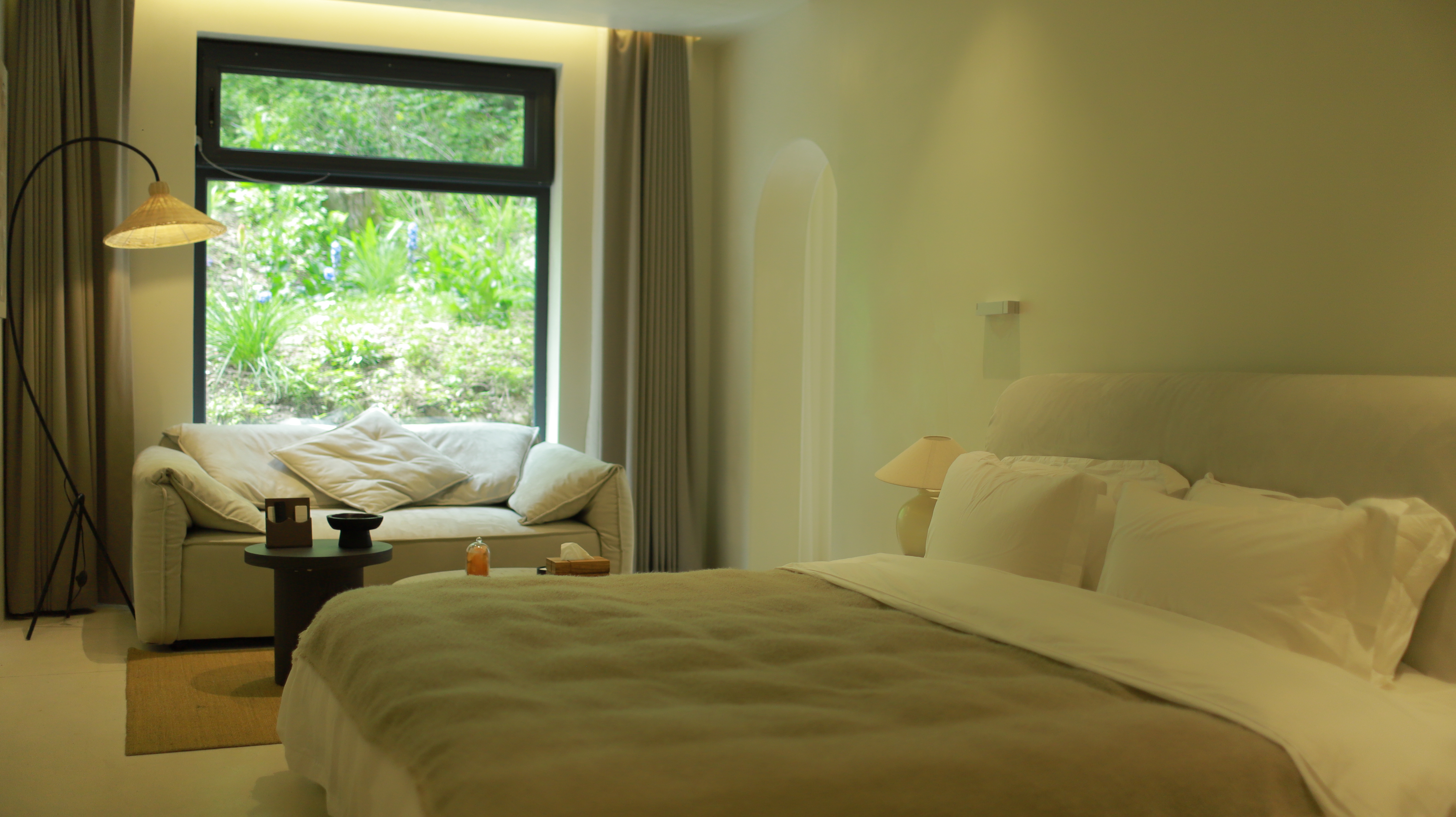 里字：亲山双落窗套房|酣畅恬睡|全屋智能|零压床垫