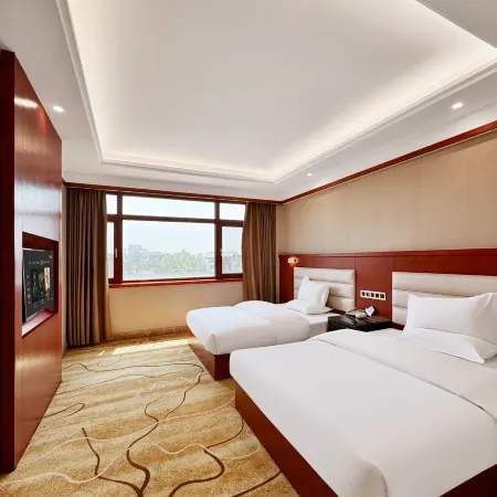 Zhong Yuan Hotel