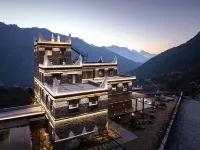 Arro Khampa Rongdrak Resort