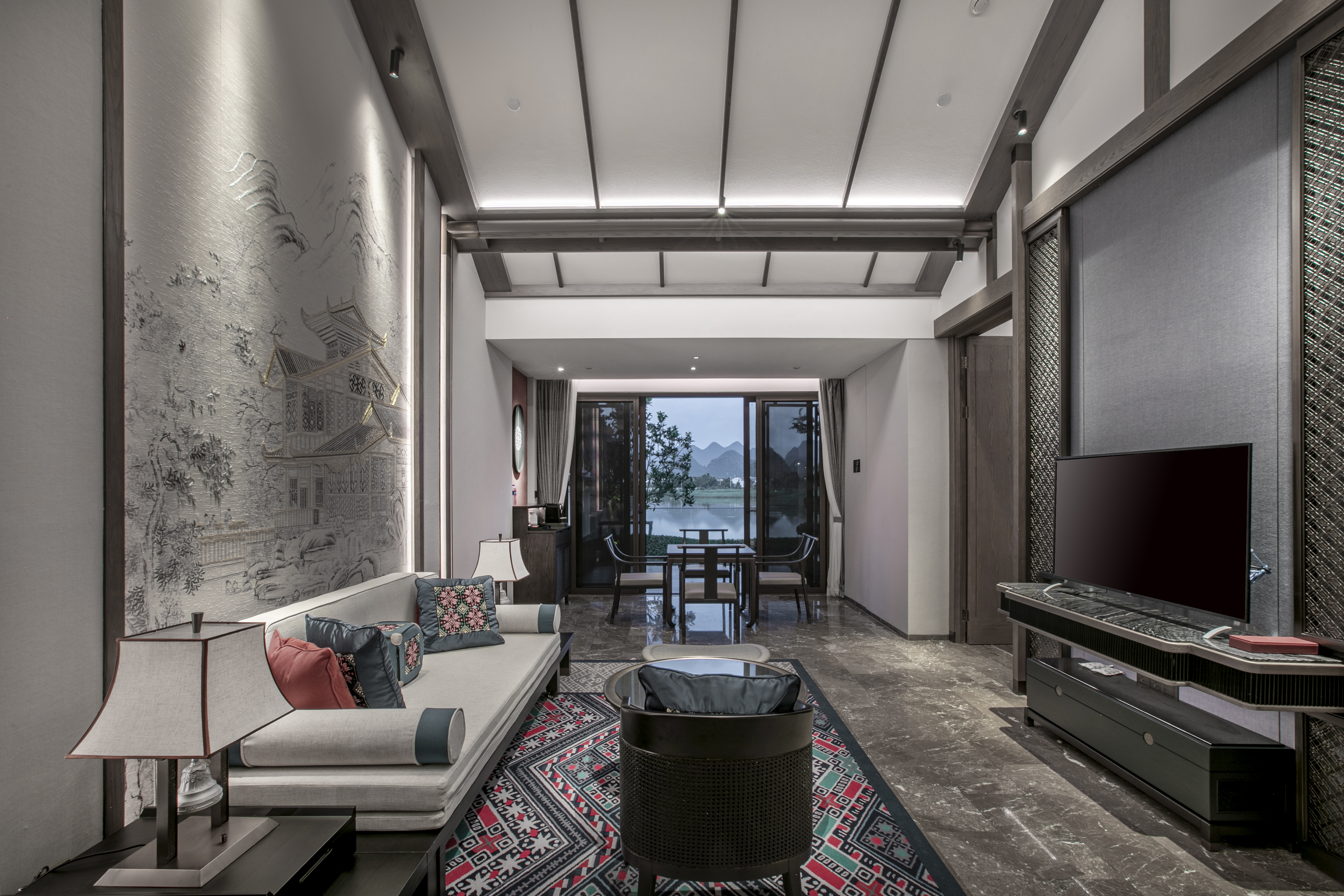 湖景庭院露台大床单卧别墅