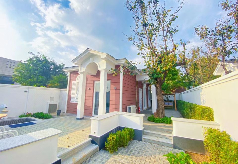 Beijing Placid Lake Resort HotelPrivate Courtyard With Private Hot Spring