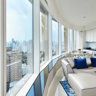 至尊轉角套房 曼谷素坤逸55號通羅中心點大飯店優惠