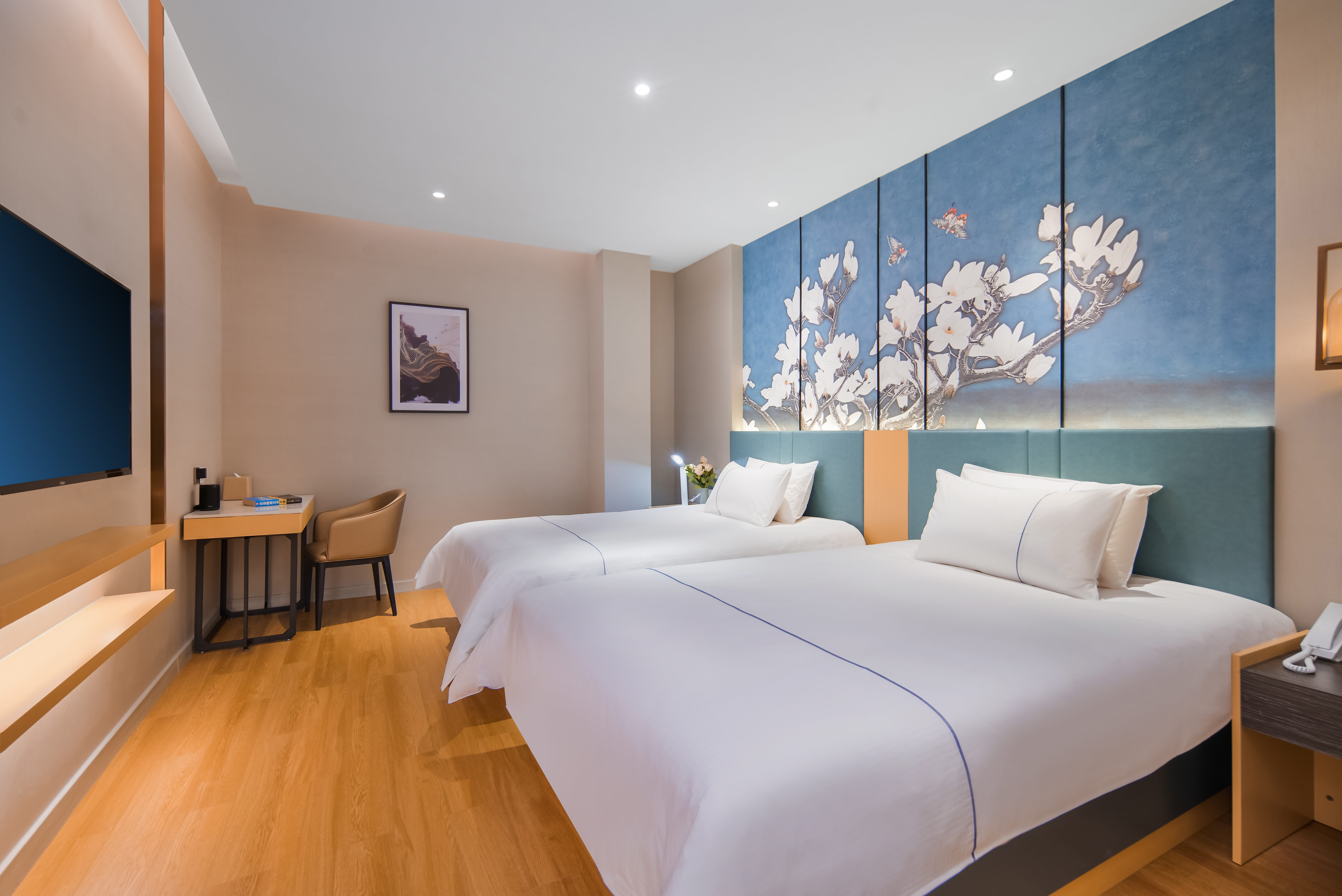 Smart Touch Of Elegance Standard Room