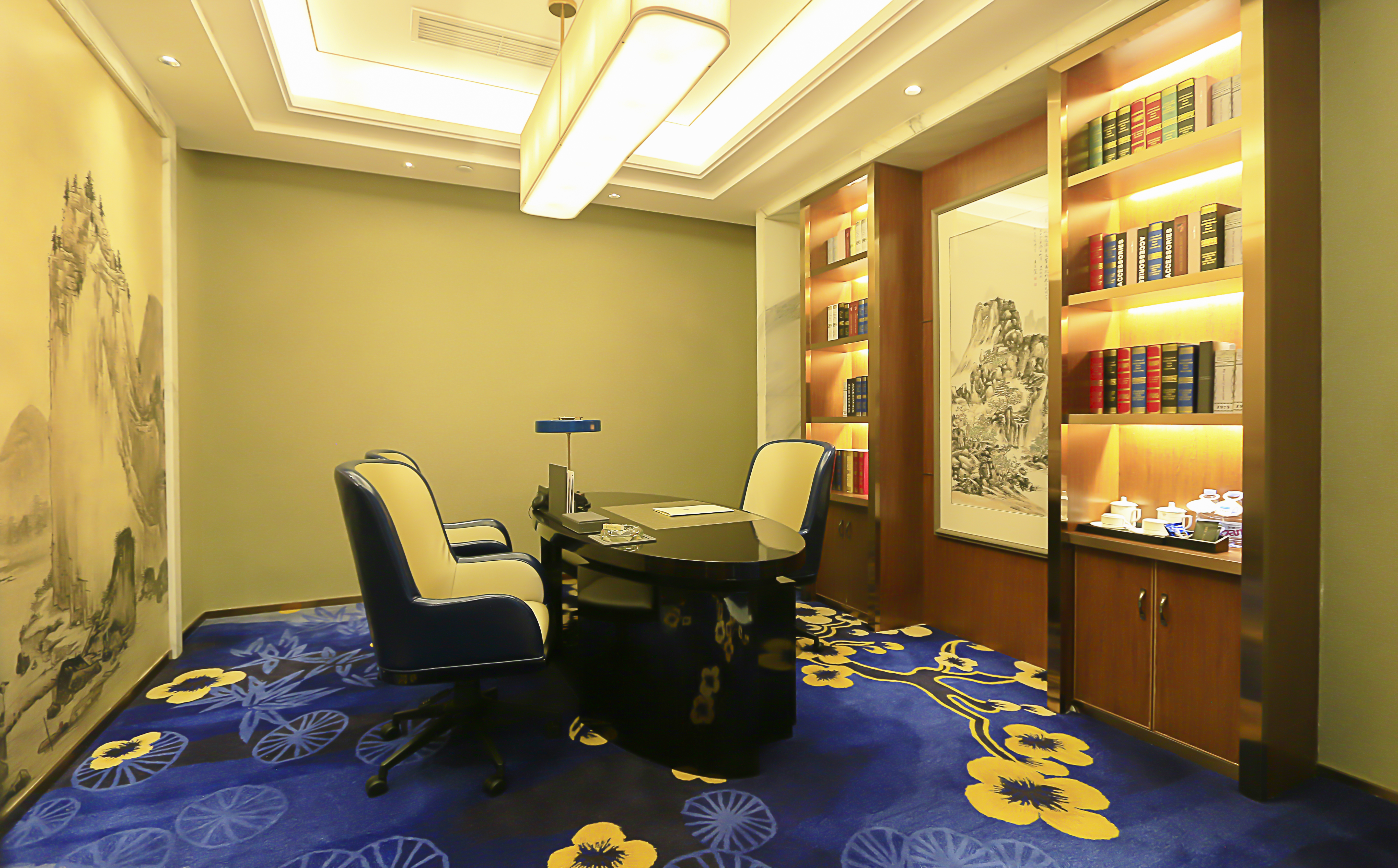 总统套房（ 一线江景）