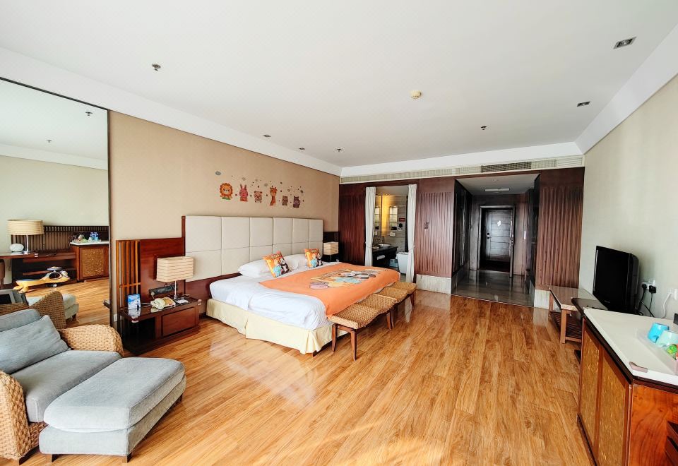 森林亲子大床房（落地窗+阳台+浴缸+扭扭车+滑梯）