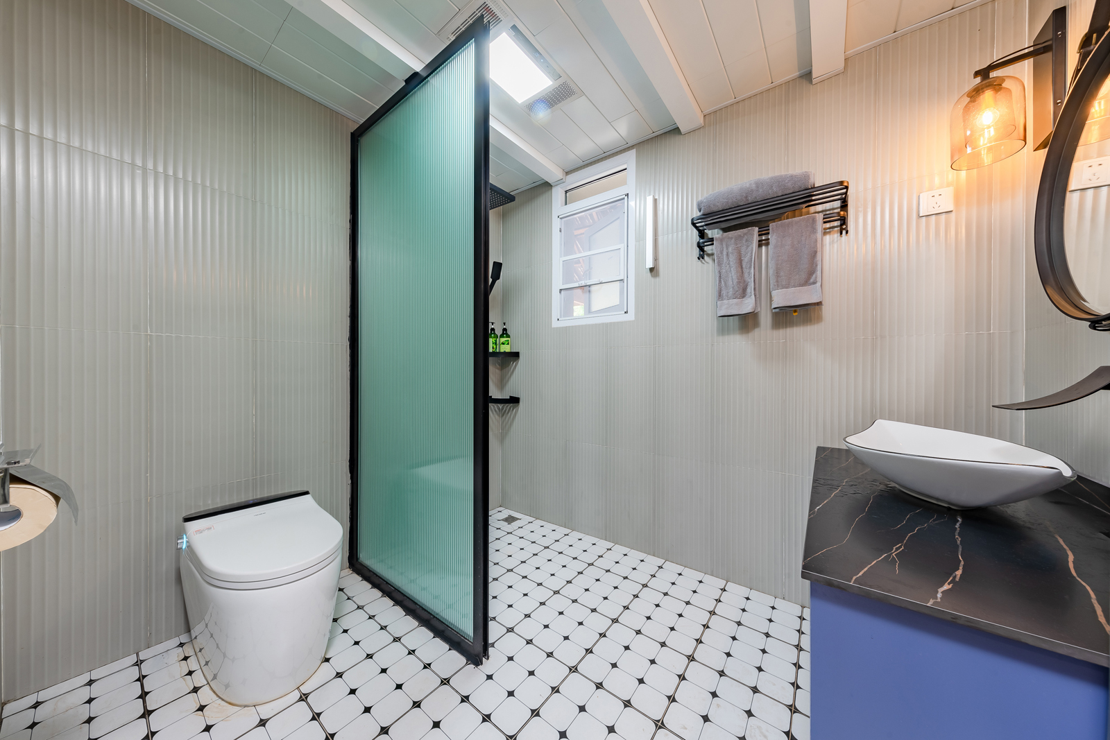 友人居野奢大套房